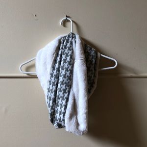 Grey and White faux Fur scarf